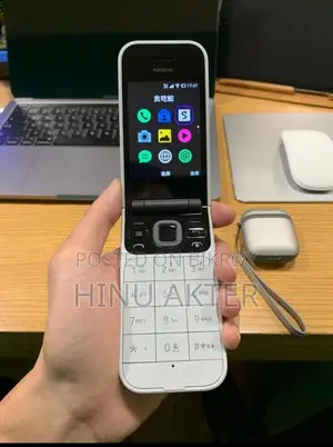 Nokia 2720 Flip . (Used)