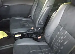 Toyota Esquire GI PACKAGE HYB 2020