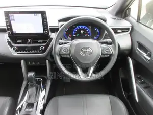 Toyota Corolla Cross Z LEATHER MOONROOF 2022