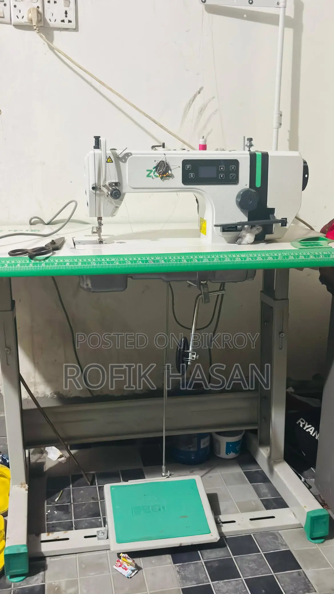 Zoje Sweing Machine