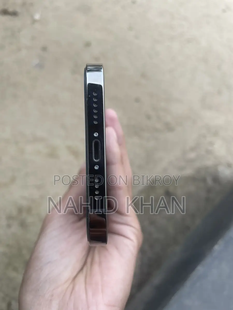Apple iPhone 12 Pro Max . (Used)