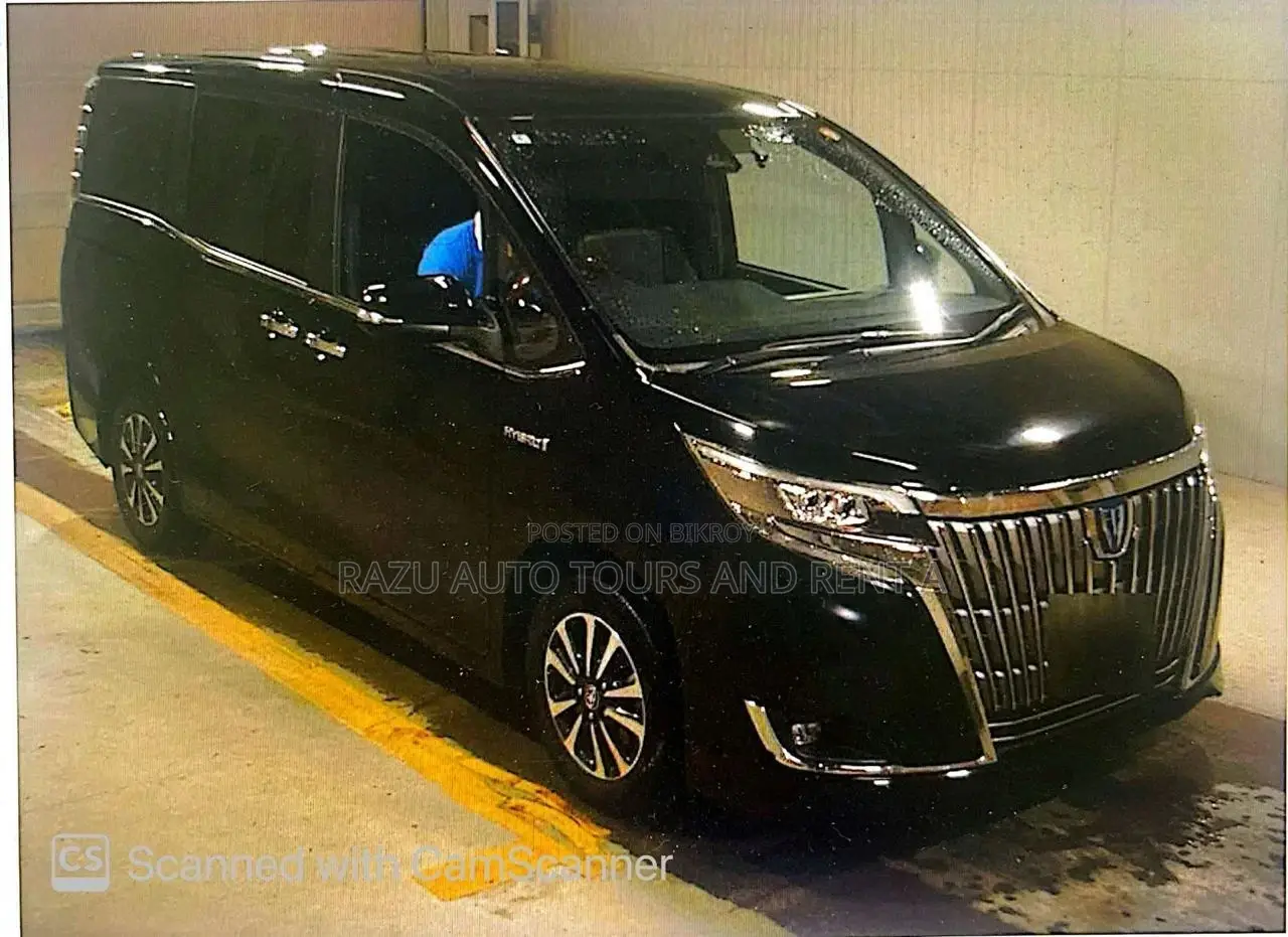 Esquire Hybrid Noah For Rent