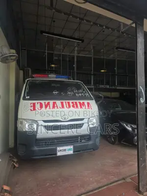 Toyota Hiace Ambulance 5Door 2020
