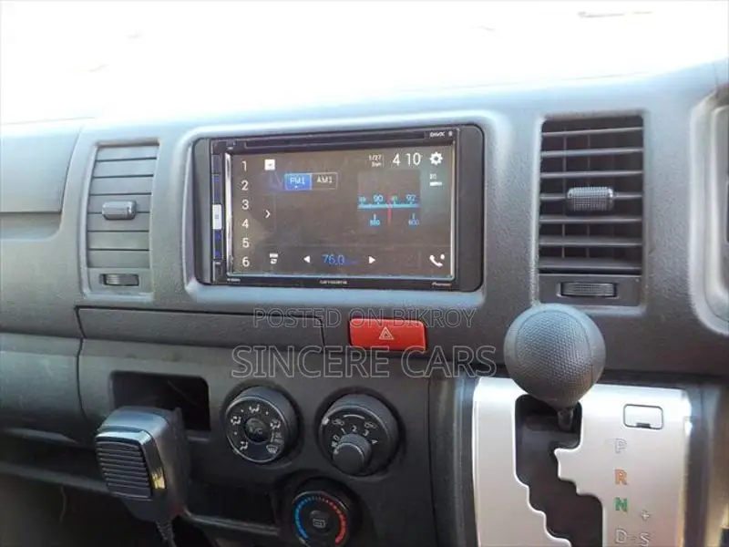 Toyota Hiace Ambulance 5Door 2020