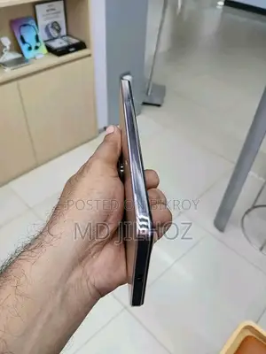 Vivo V50 lite (Used)