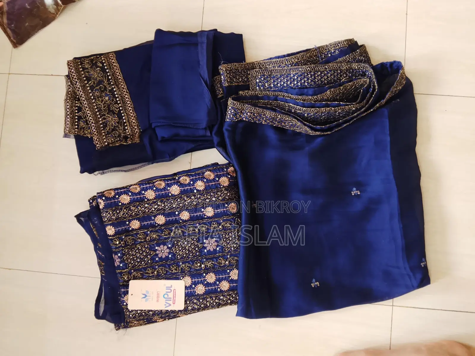 Vipul Ayaan 4-piece Set
