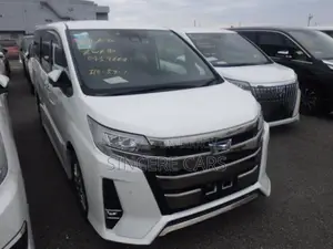 Toyota Noah SI WXB HYB 4POINT 2020