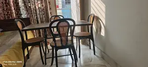 4 Chair RFL with Processed Wood Dining Table