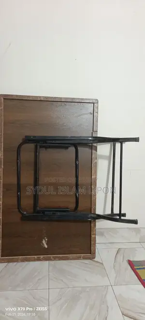 4 Chair RFL with Processed Wood Dining Table