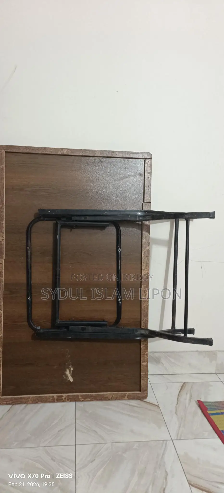 4 Chair RFL with Processed Wood Dining Table