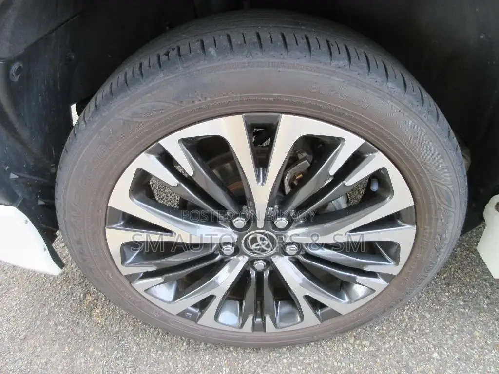 Toyota Yaris Cross Z Pearl 4.5 Point 2021