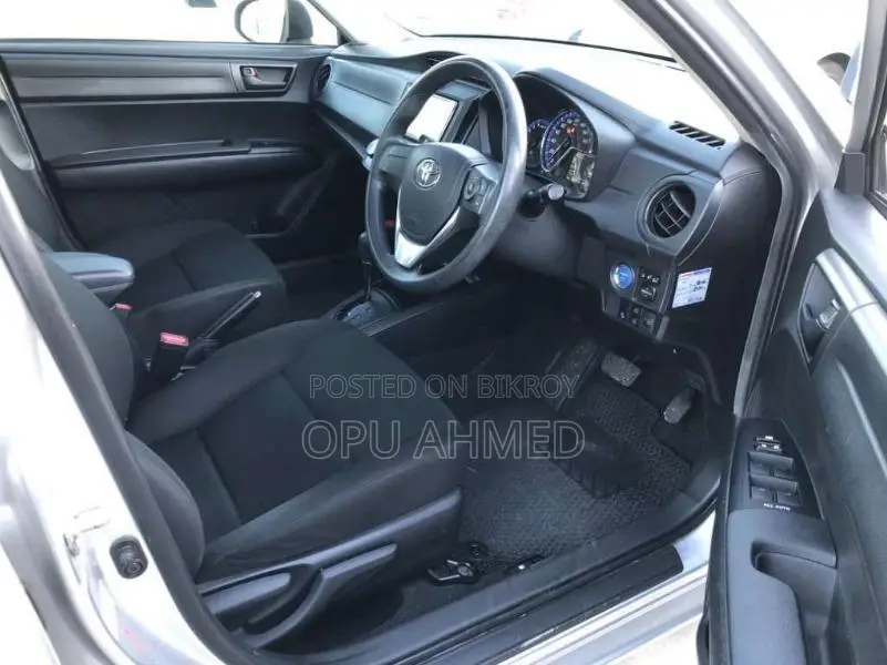 Toyota Axio , 2020