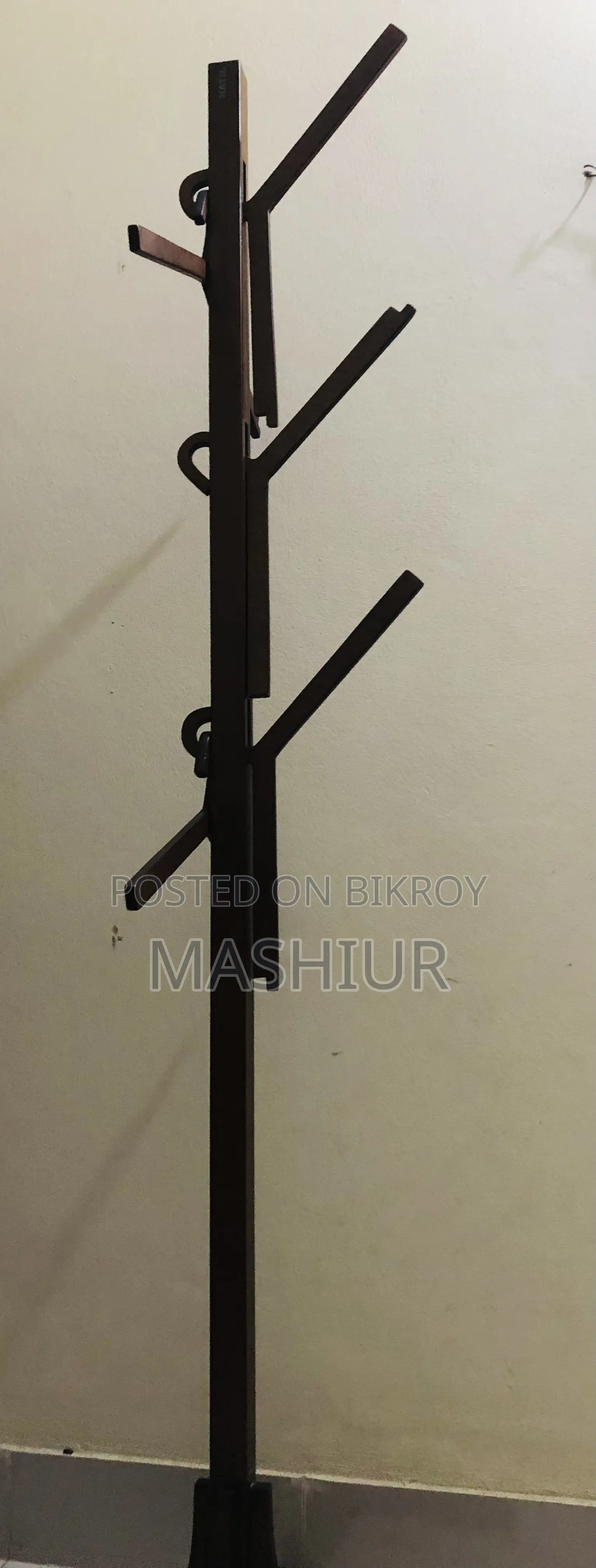 হাতিল হ্যাঙ্গার স্ট্যান্ড - ক্রেপ-১০২