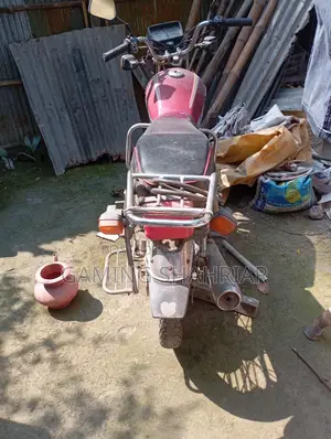 Dayang Runner AD100 ` 2000