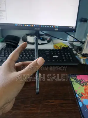Apple iPhone 8 (Used)