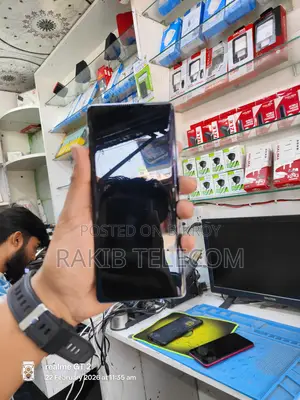 Tecno Cemon 40 Pro Display