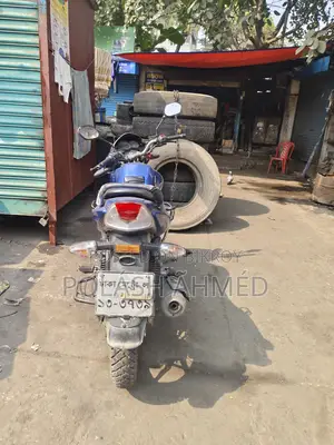 TVS Apache RTR . 2002