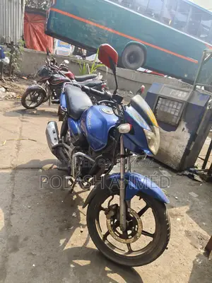 TVS Apache RTR . 2002