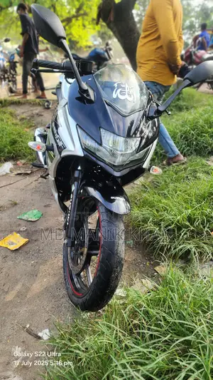 Suzuki Gixxer SF 2020