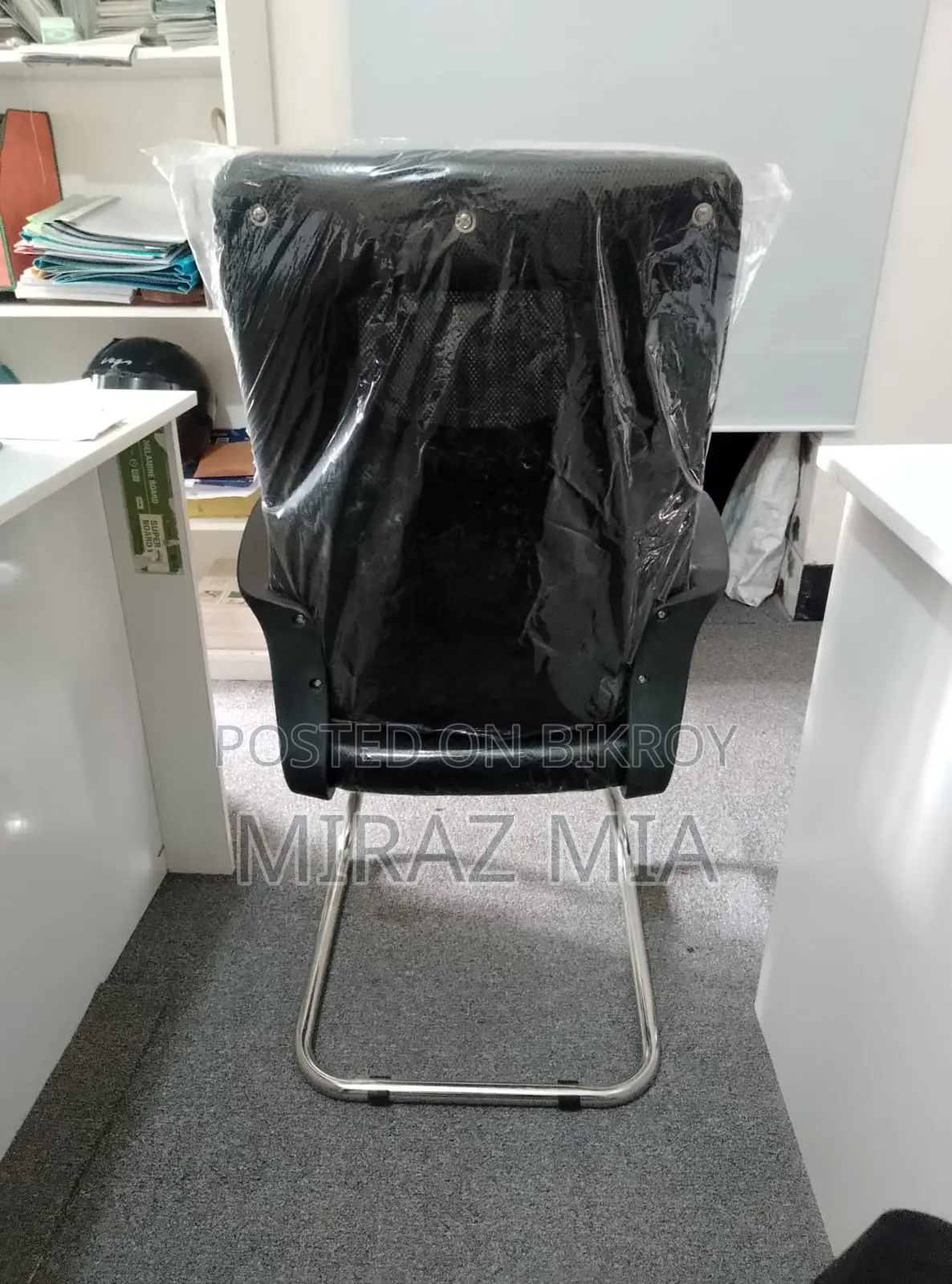 Premium Office Chair – Comfortable & Stylish
