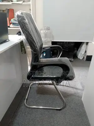Premium Office Chair – Comfortable & Stylish