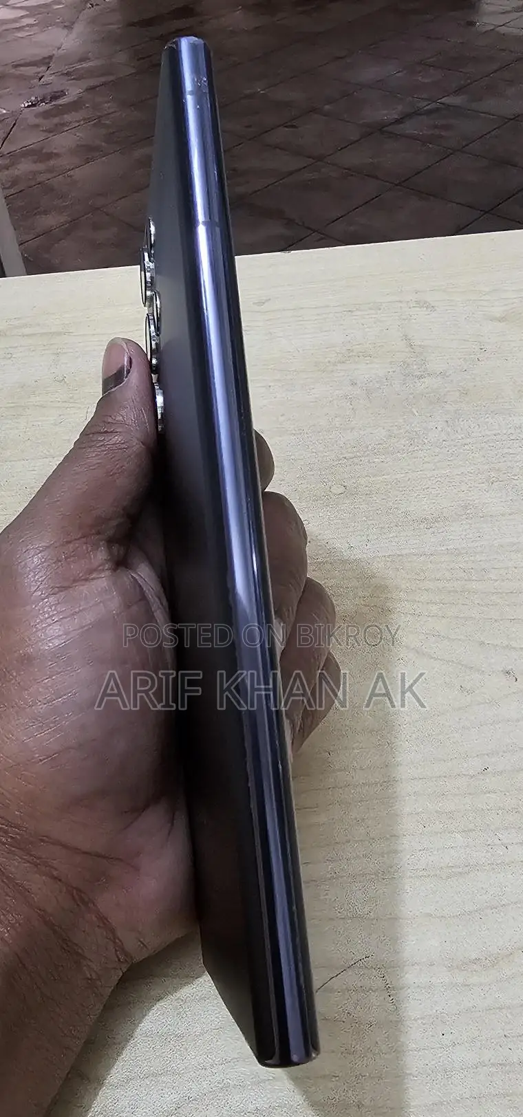 Samsung Galaxy S22 Ultra . (Used)