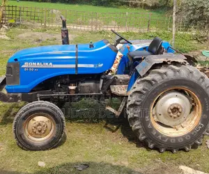 ট্রাক্টর বিক্রয়