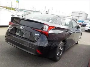 Toyota Prius A TOURING SELECTION 2020