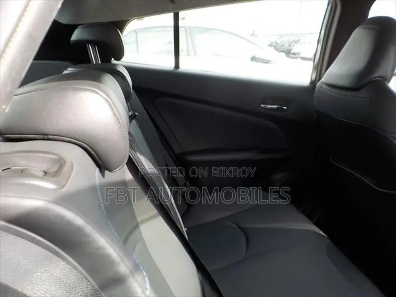 Toyota Prius A TOURING SELECTION 2020