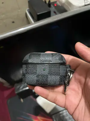 কাতার এয়ারপডস প্রো
