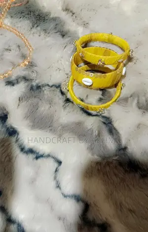 Stylish Handmade Bangle Set