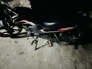 TVS Metro 2011