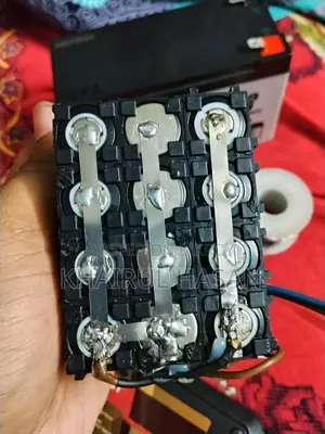 ১২ ভোল্ট ব্যাটারি প্যাক
