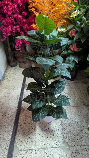কৃত্রিম ফুলের গাছ