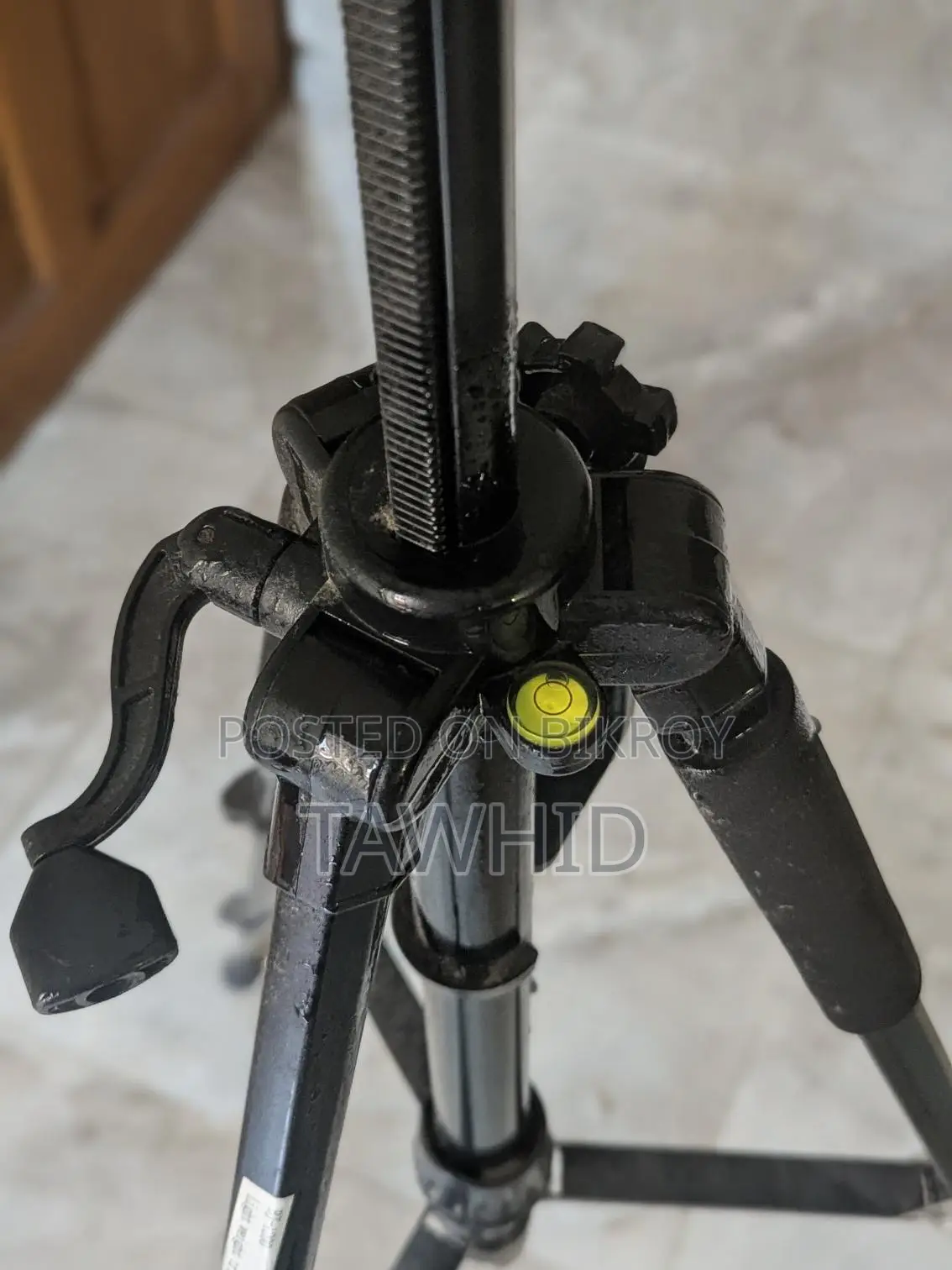 Zomi Brand Chinese Metallic Professional Tripod