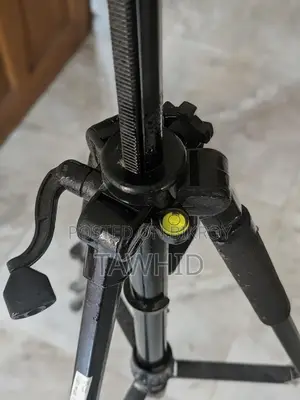 Zomi Brand Chinese Metallic Professional Tripod