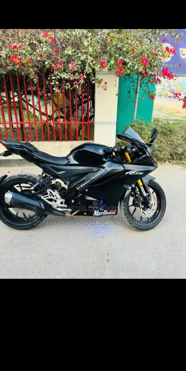Yamaha R15 M 2022