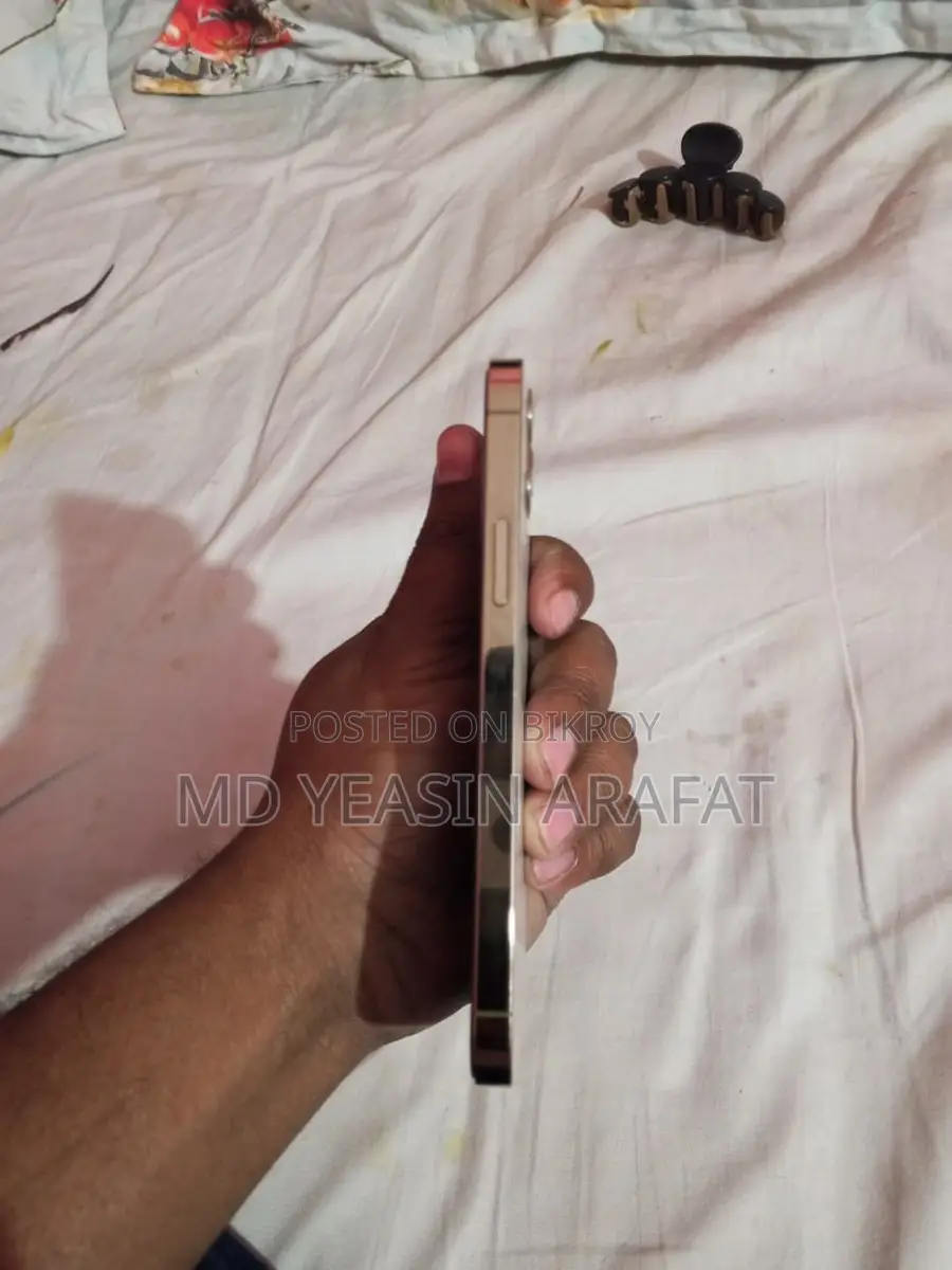 Apple iPhone 12 Pro 128GB (Used)