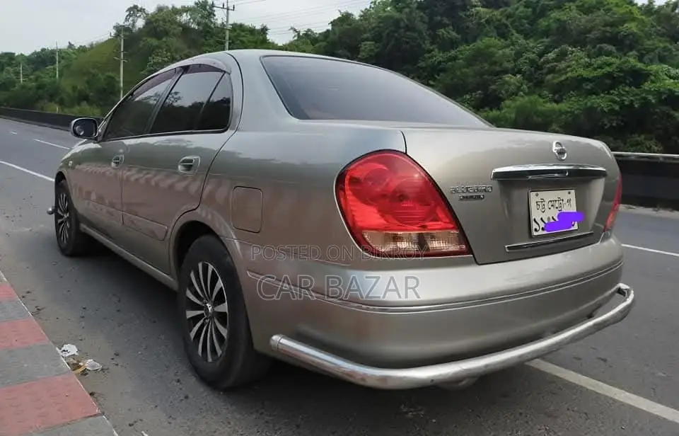 নিসান ব্লুবার্ড সিলফি গোল্ডেন ১.৫ লি ২০০৬