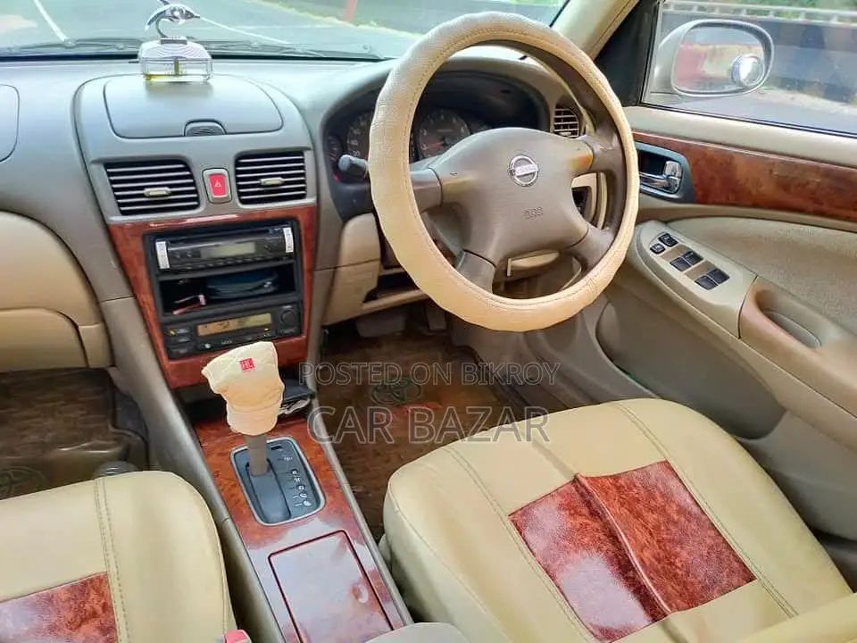 নিসান ব্লুবার্ড সিলফি গোল্ডেন ১.৫ লি ২০০৬