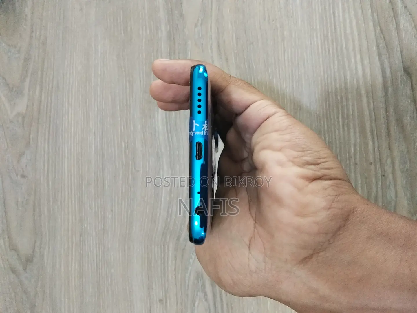 Vivo V15 8/256 GB (Used)