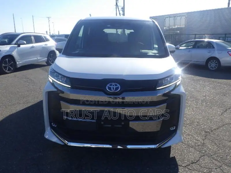 Toyota Noah S-Z, GRADE : 4 2023
