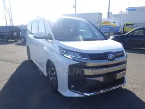 Toyota Noah S-Z, GRADE : 4 2023