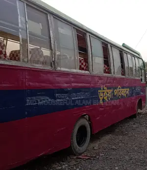 Tata Lp 909 . 2016