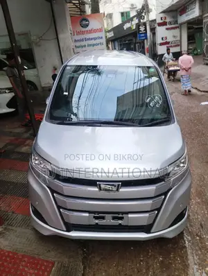 Toyota Noah KEY 1DOOR POWER 2021