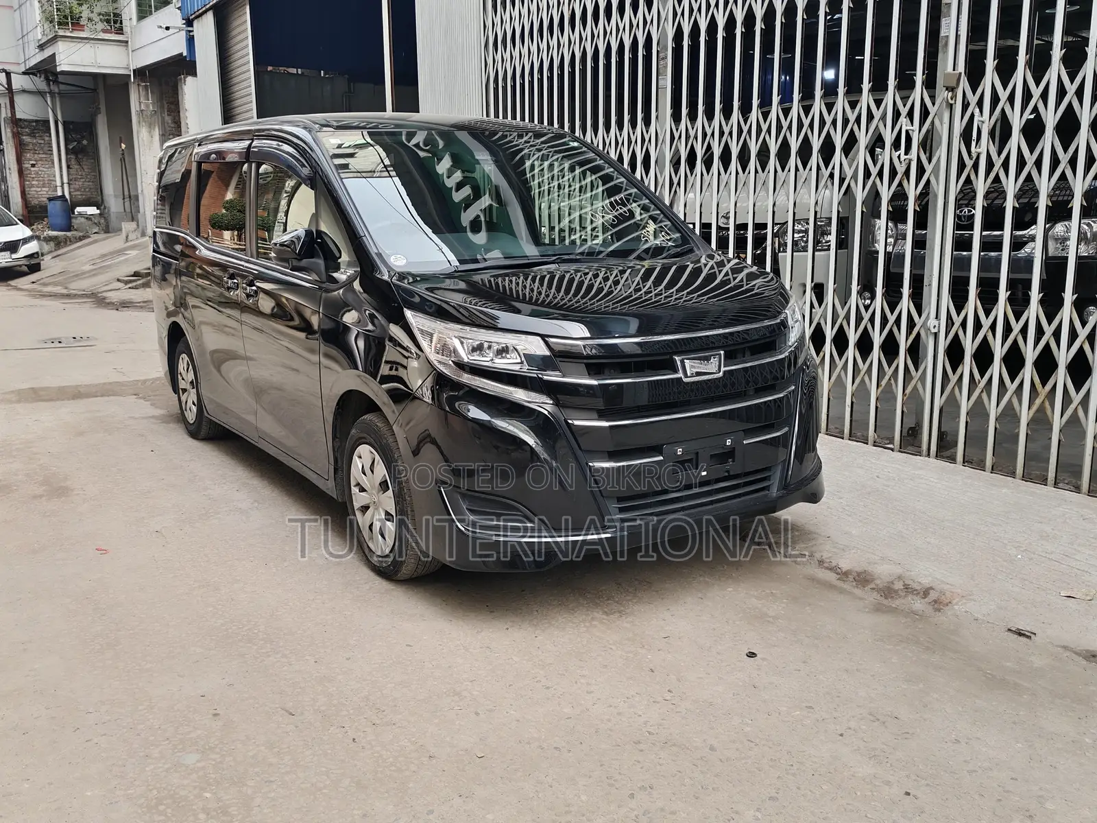 Toyota Noah KEY 1DOOR POWER 2020