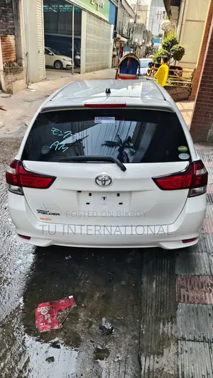 Toyota Fielder NON HYBRID-EX PKG 2020
