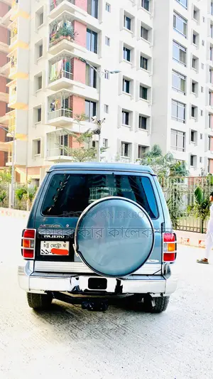 Mitsubishi Pajero 7 seater 1997