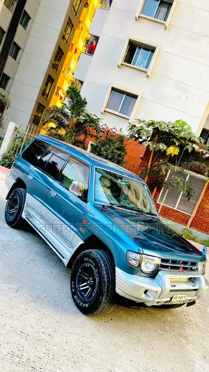 Mitsubishi Pajero 7 seater 1997