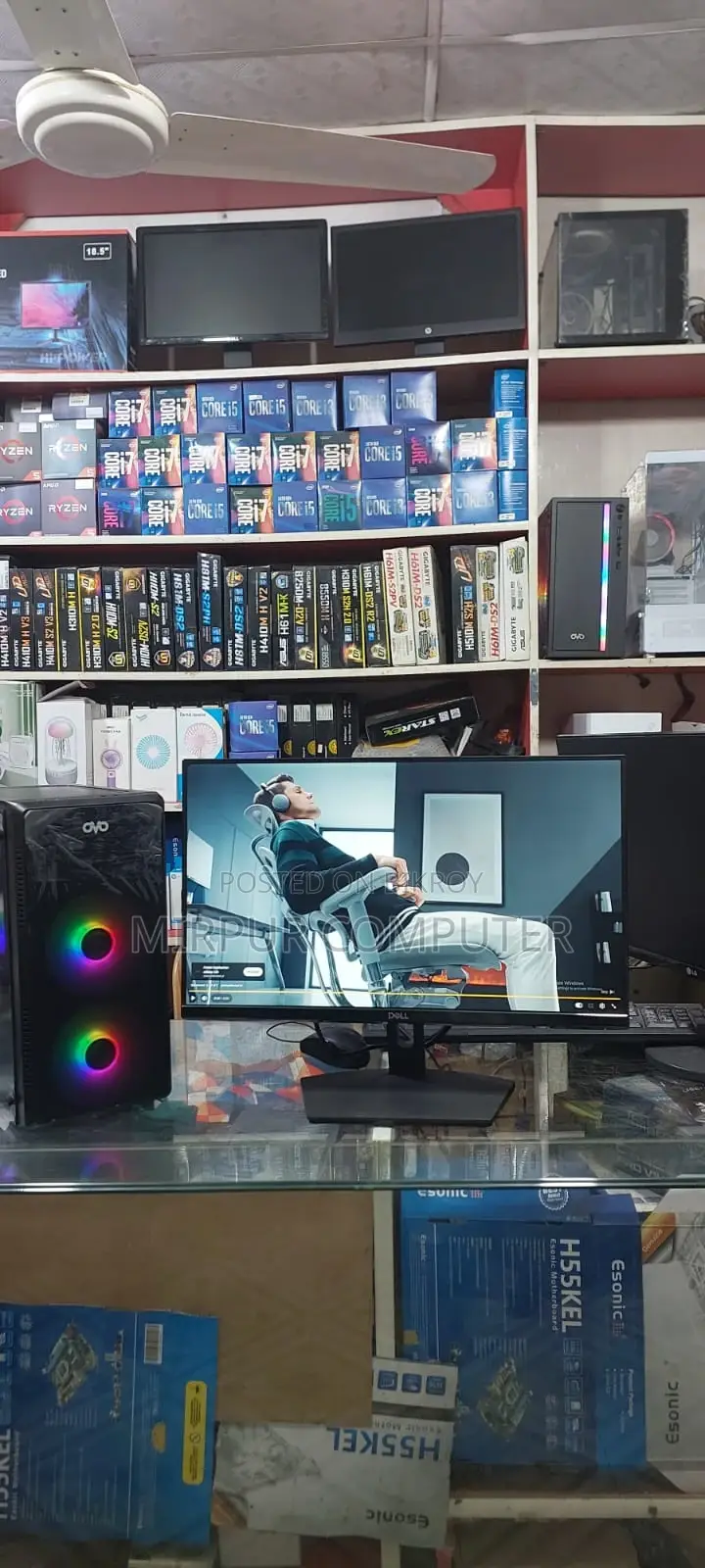 Desktop PC Core i5 8th Gen + Dell 22" LED Borderless + 8GB RAM + 256GB SSD